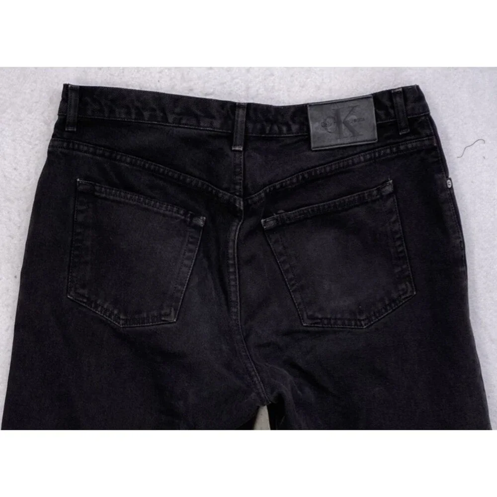 Calvin Klein Jeans Men’s 34x28 Easy Fit Black Denim Straight Leg Made in Mexico